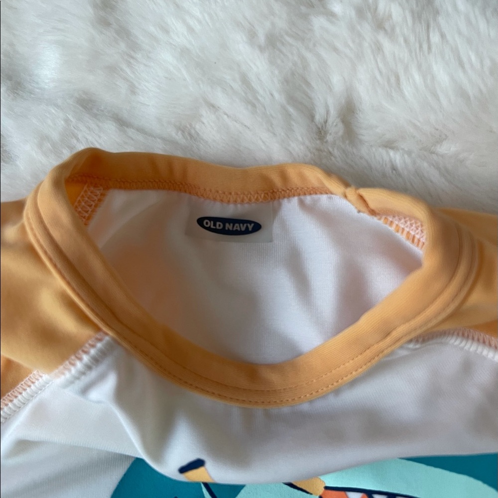 12-18 MO RASH GUARD - Picture 3 of 3